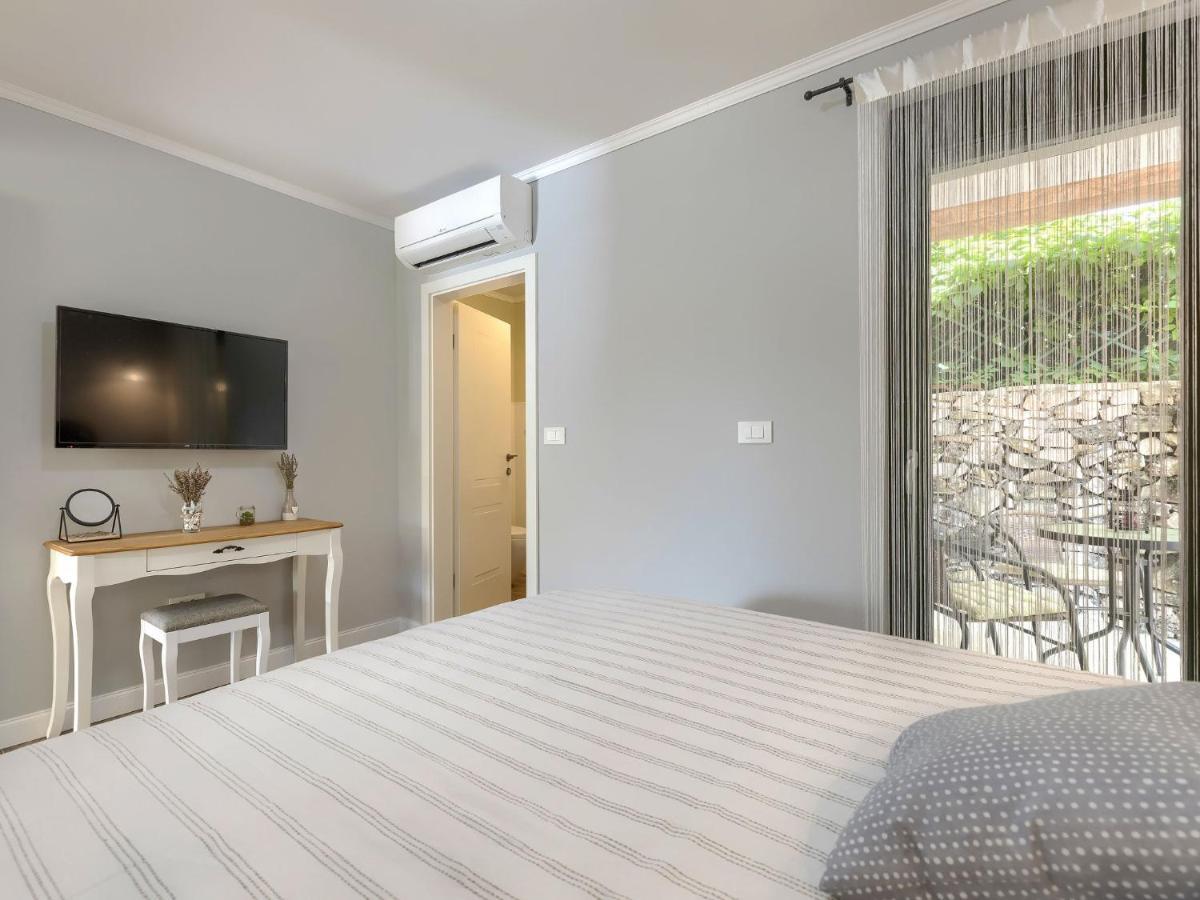 Holiday Home Villa Bernard By Interhome โรวีน ภายนอก รูปภาพ