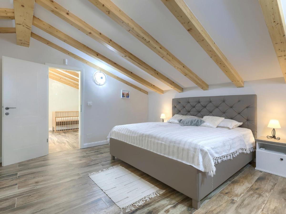 Holiday Home Villa Bernard By Interhome โรวีน ภายนอก รูปภาพ
