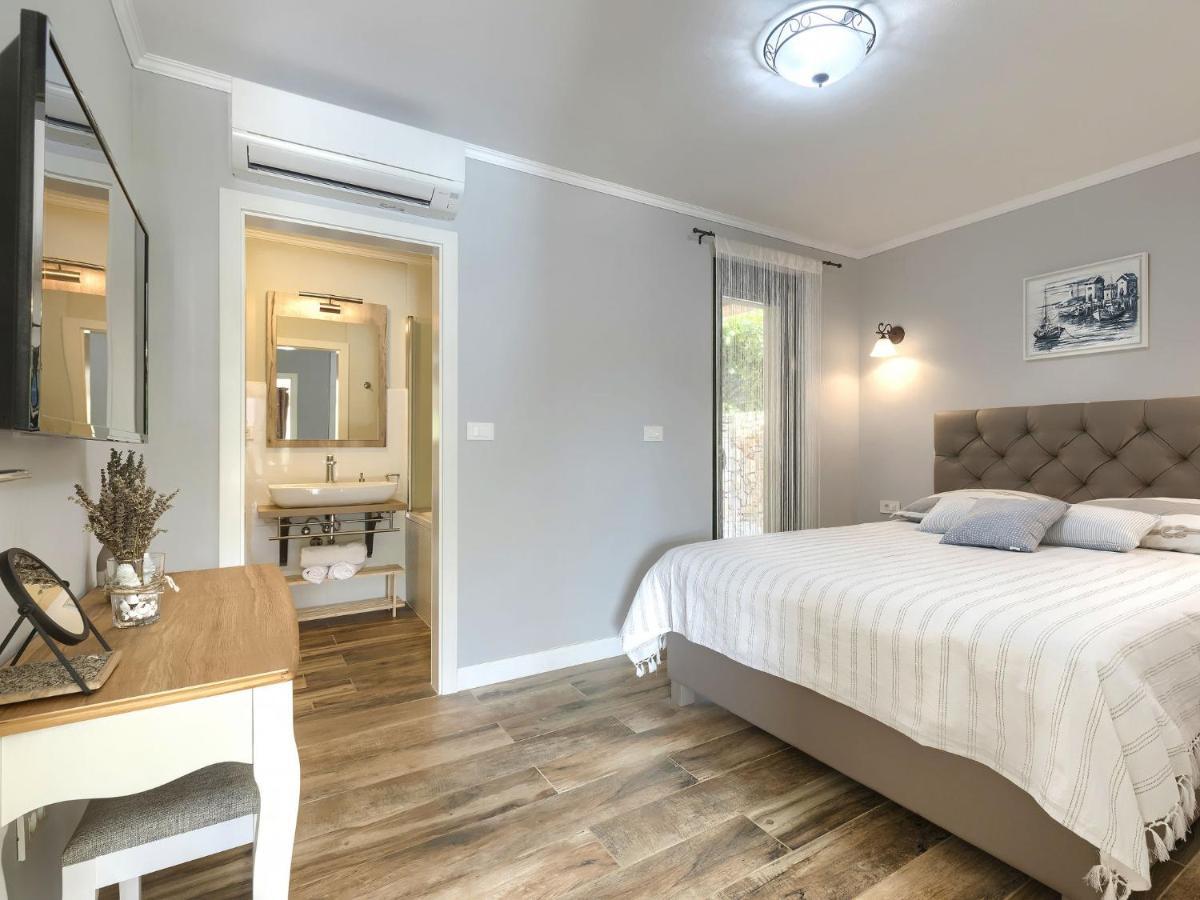Holiday Home Villa Bernard By Interhome โรวีน ภายนอก รูปภาพ